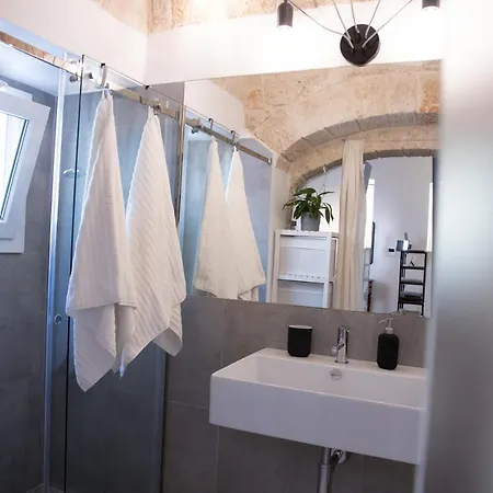 La Pupa Coi Baffi Apartment