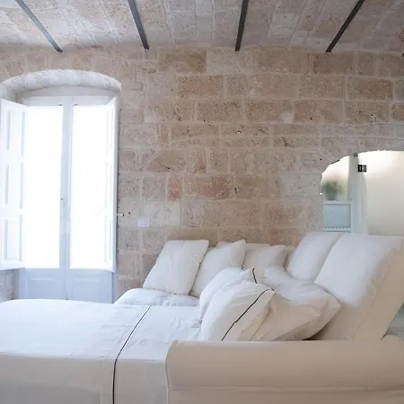 La Pupa Coi Baffi Conversano